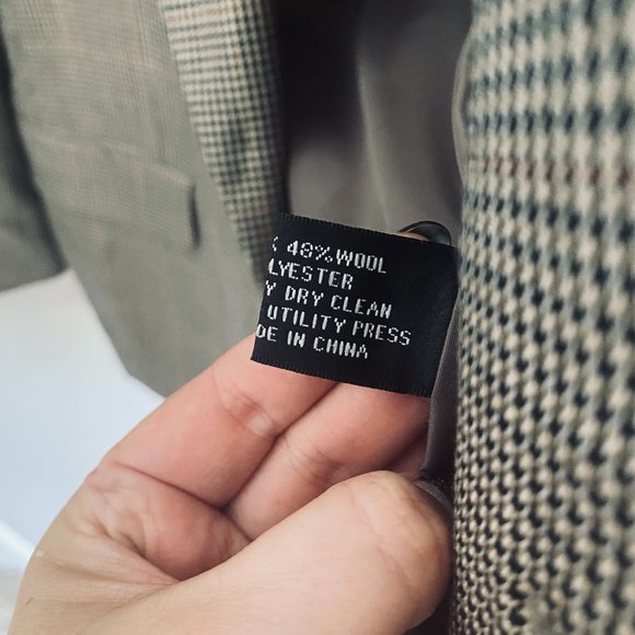 Modern Vintage Wool & Silk Blend Paid Oversize Blazer - Picture 8 of 8